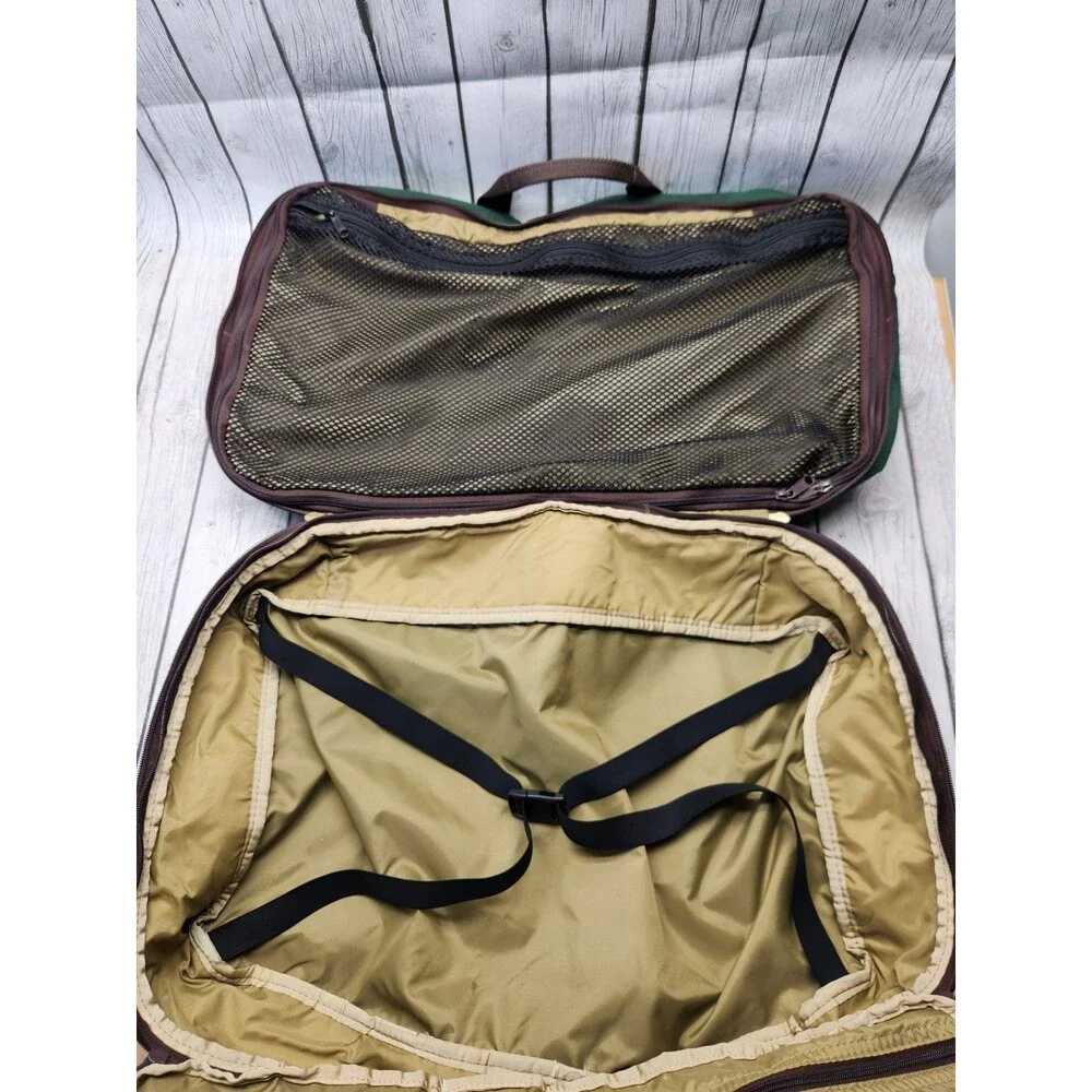 Vtg L.L. Bean Forest Green Canvas Duffle Bag Leather Trim Brass Hardware Travel